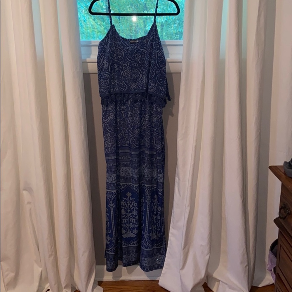 Women’s long Earthbound dress